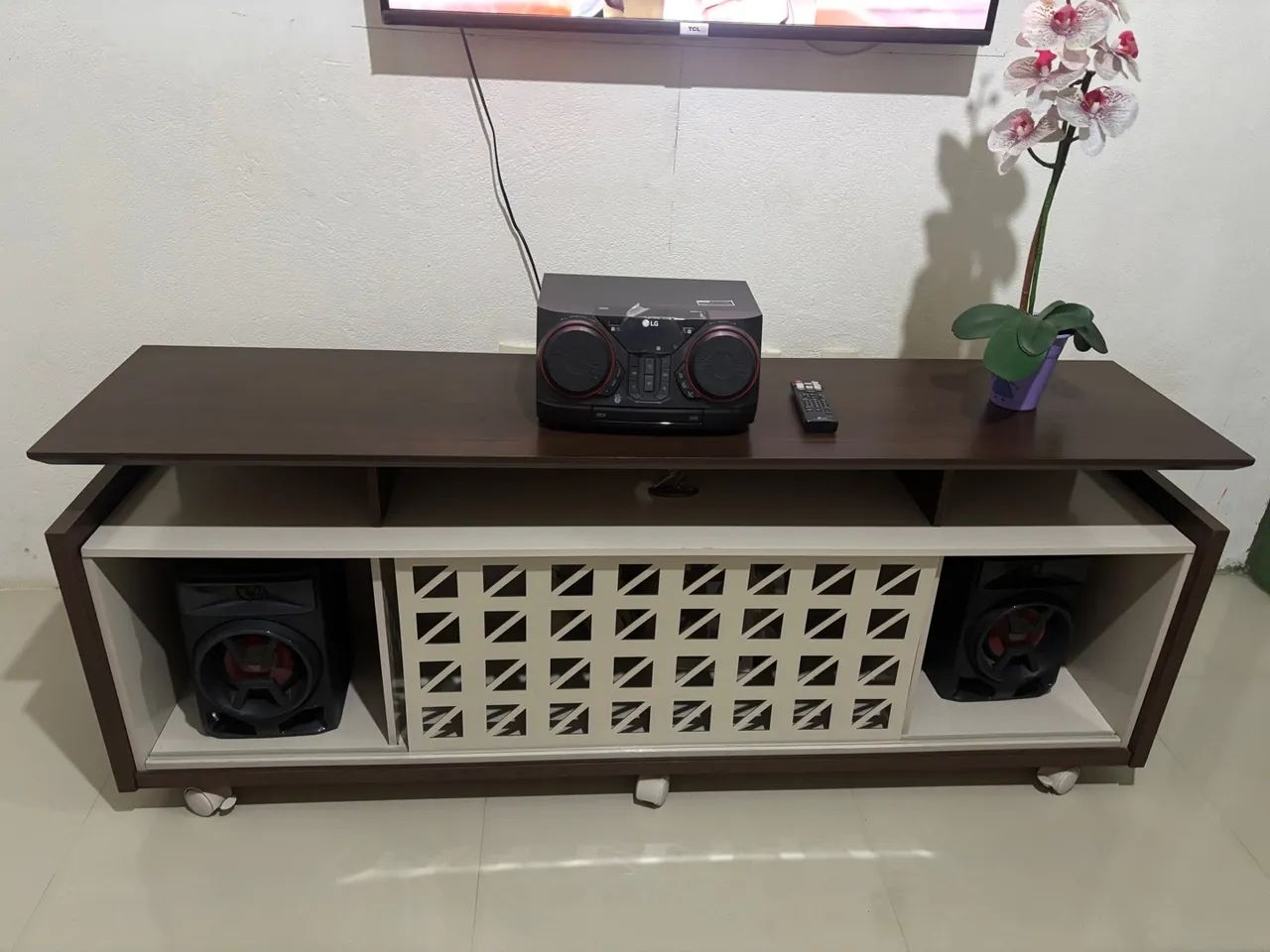 Rack para TV com Painel - Novo! - Foto 3