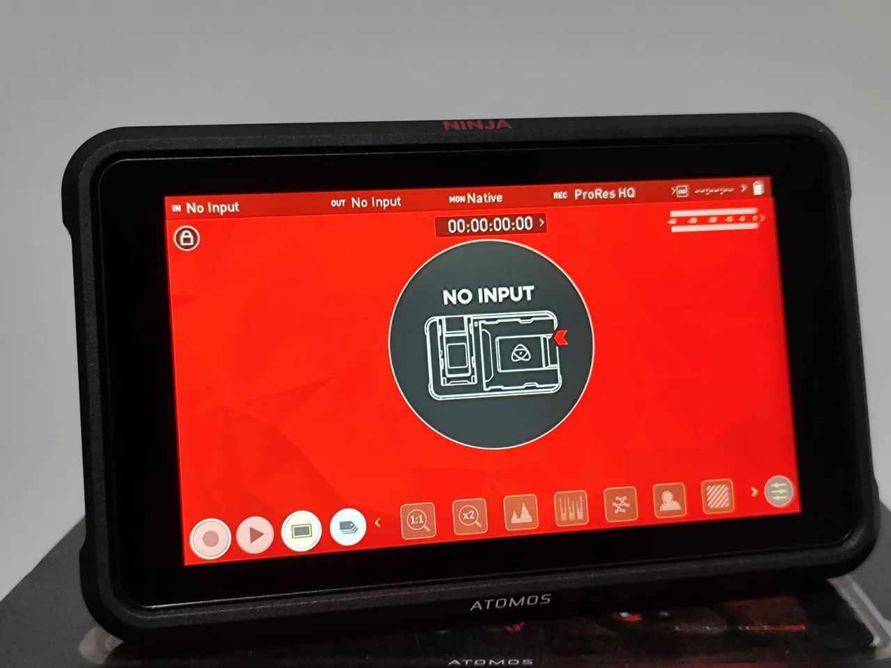 Monitor de Câmera Atomos Ninja V 5 polegadas + SSD SanDisk X400 - Foto 5