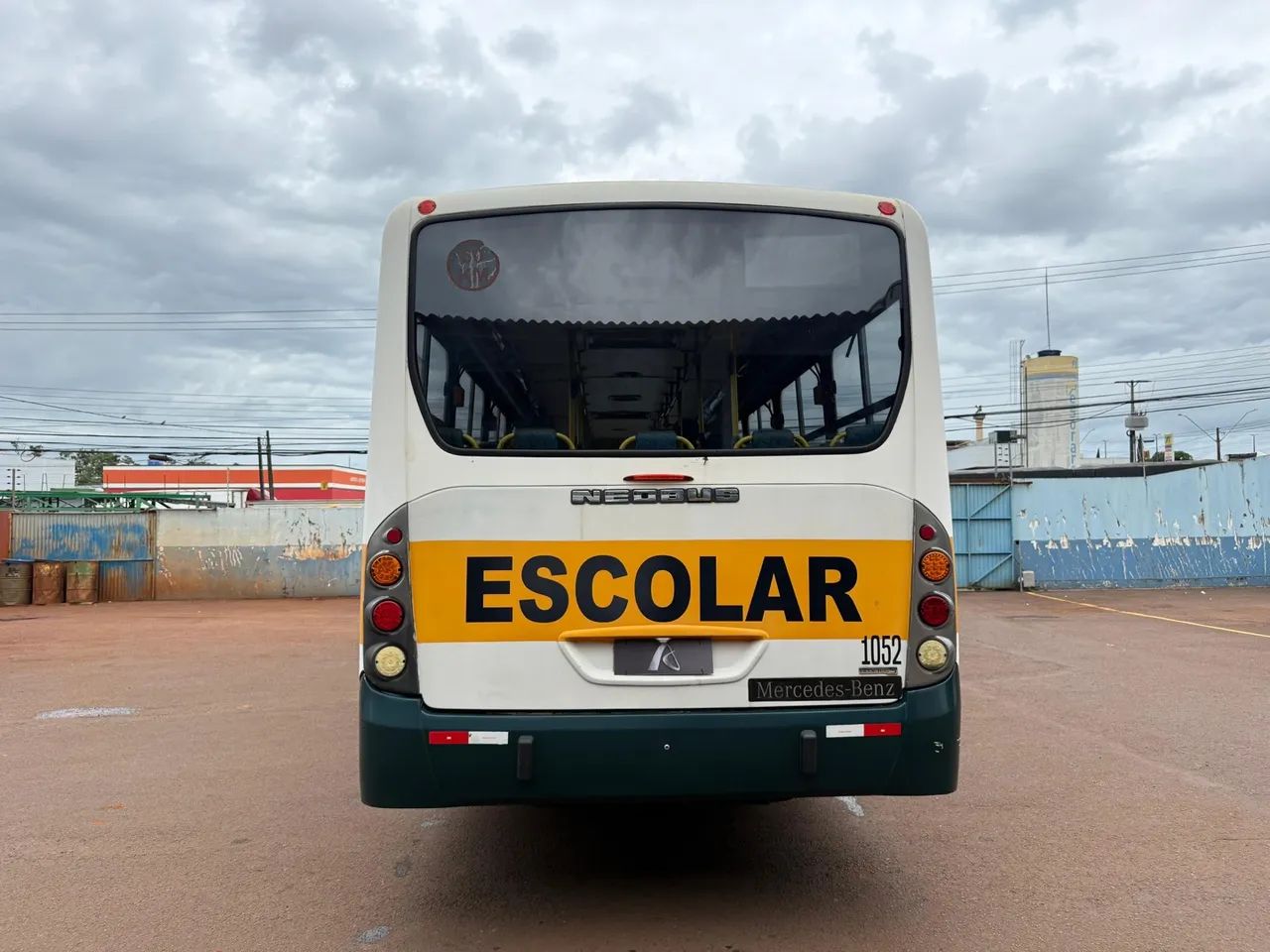 Ônibus escolar Mercedes-Benz ano 2012 com 39 lugares em cascavel,PR - Foto 2