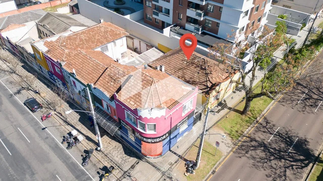 Terreno com Construção em Localização Privilegiada - Próximo à Ligga Arena - Foto 8