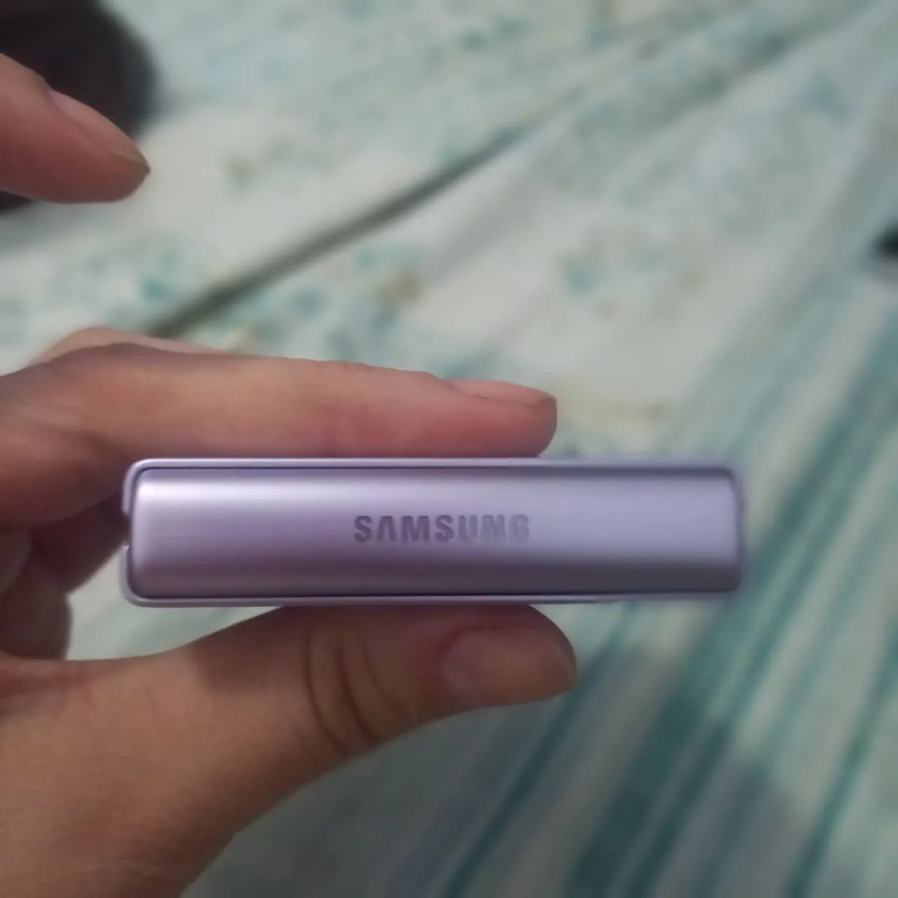 Samsung Galaxy Z Flip 3 -  Celular Dobrável - Foto 4