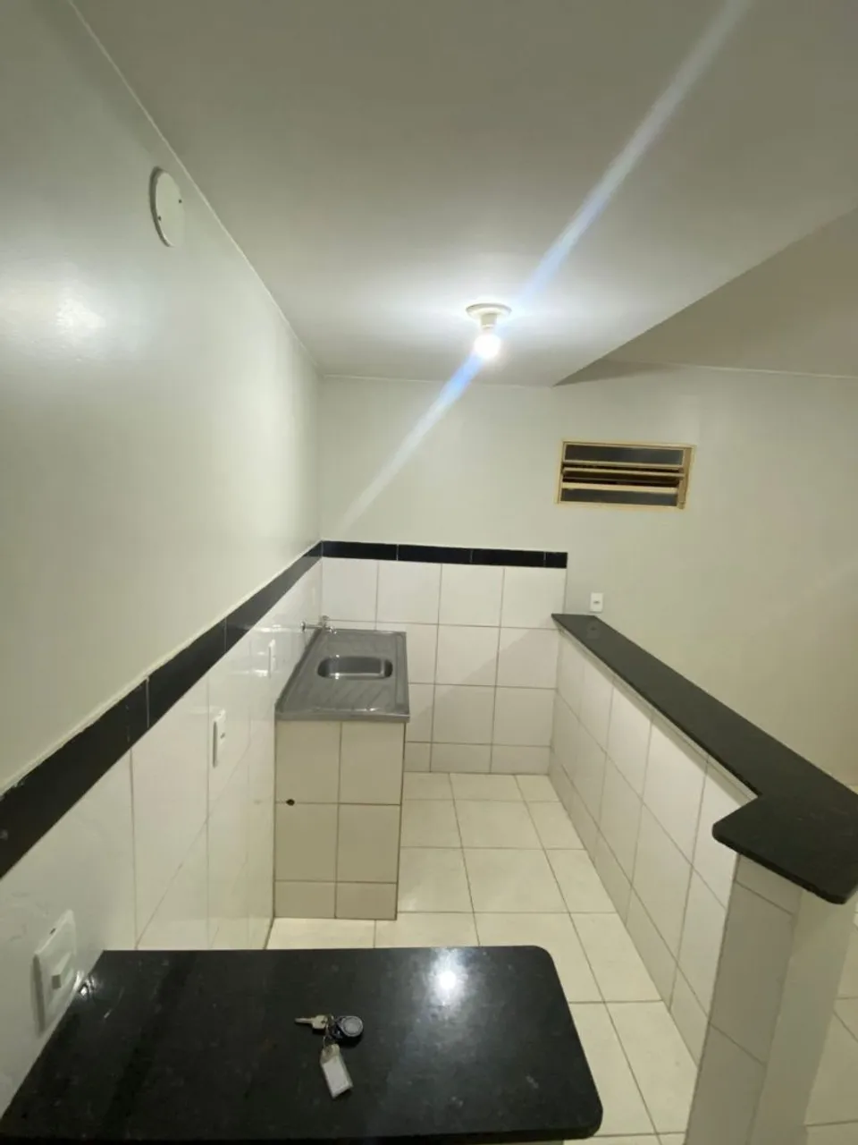 Apt 1 Qts água, cond e IPTU incluso, Perto do metrô Guará 2