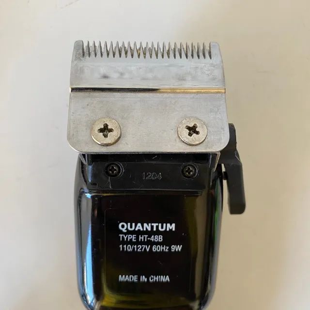 C245 Máquina de cabelo e barbear Quantum 110v barbearia cabeleireiro  - Foto 6