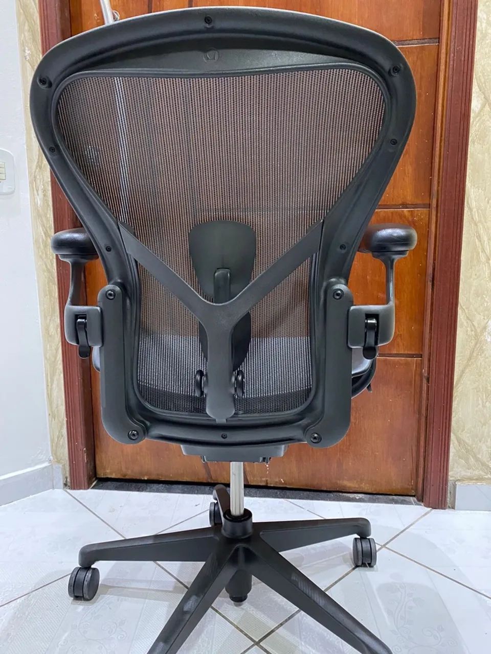 Cadeira Herman Miller new Aeron B Entrega grátis sp capital  - Foto 5