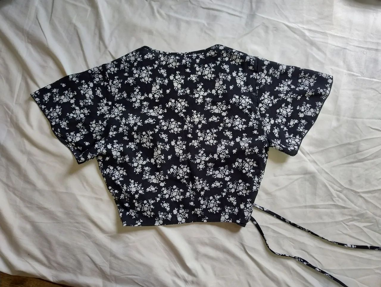 Kit 4 blusinha novas shein - Foto 4