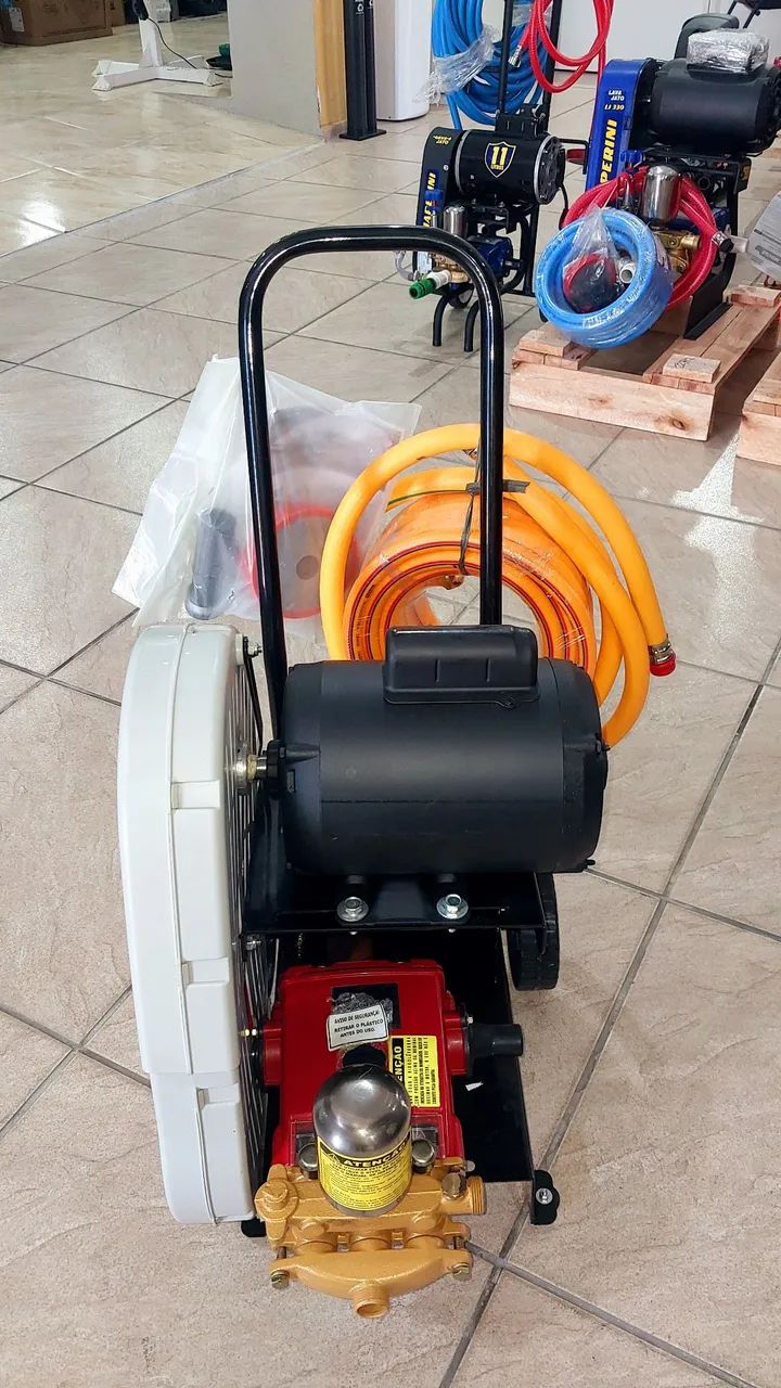 Lavajato Profissional de 1cv 350psi e 10m de mangueira Eletroplas (Loja/Nova) - Foto 2
