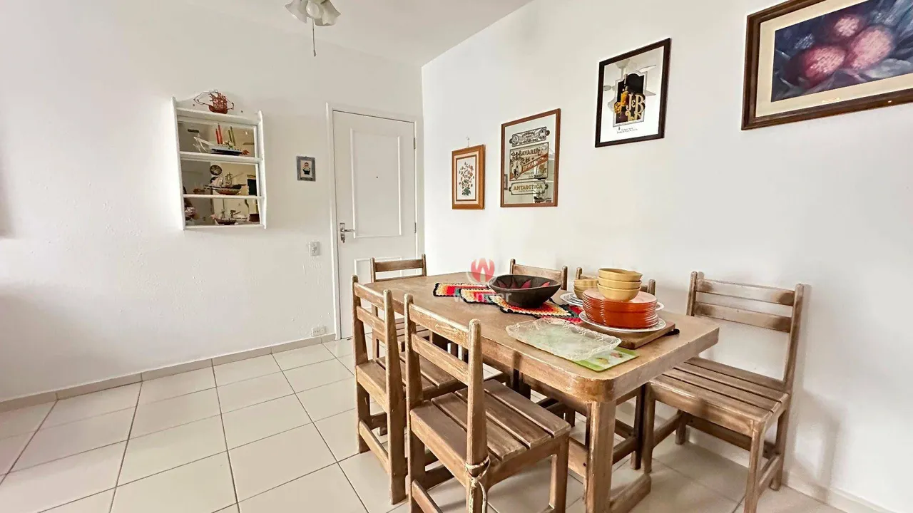 Apartamento com 2 dormitórios para alugar, 70 m² por R$ 2.700,00/mês - Praia da Enseada -