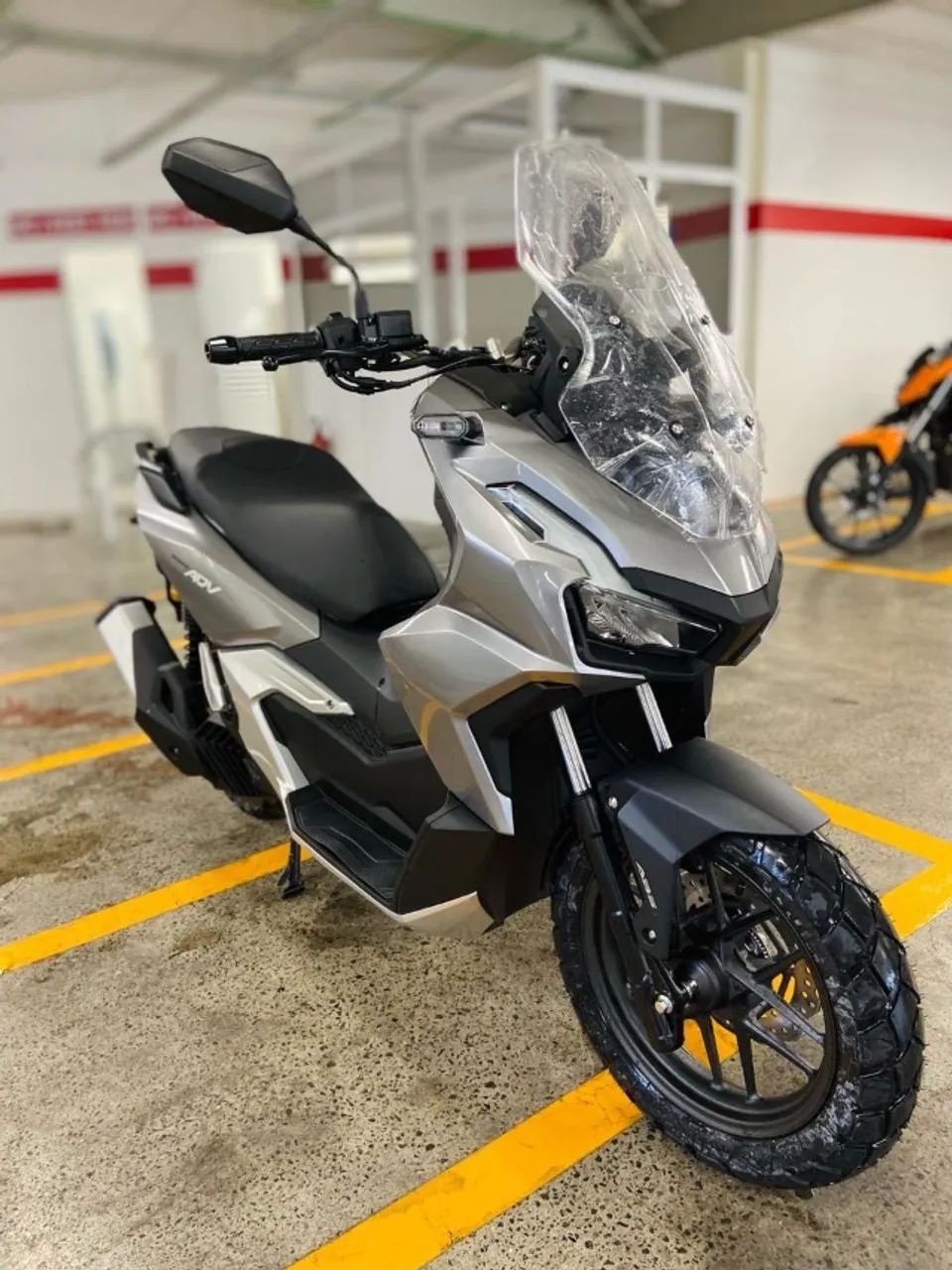 adv 160 2026