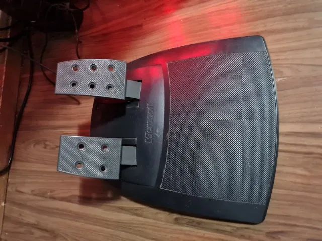 Microsoft Sidewinder Force Feedback Wheel volante para PC  - Foto 5