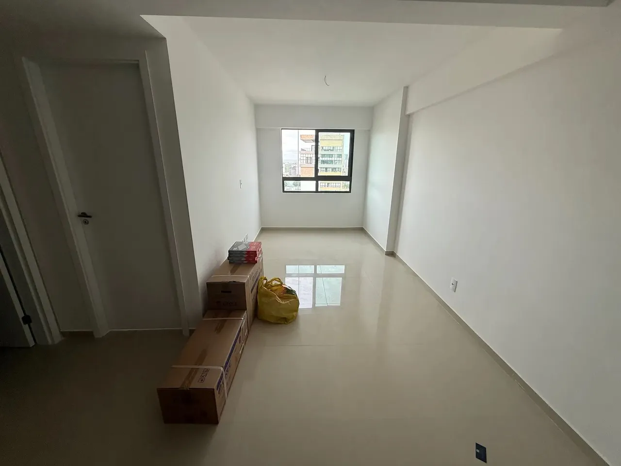 Aluga - se excelente apartamento andar alto no palacio boa vista