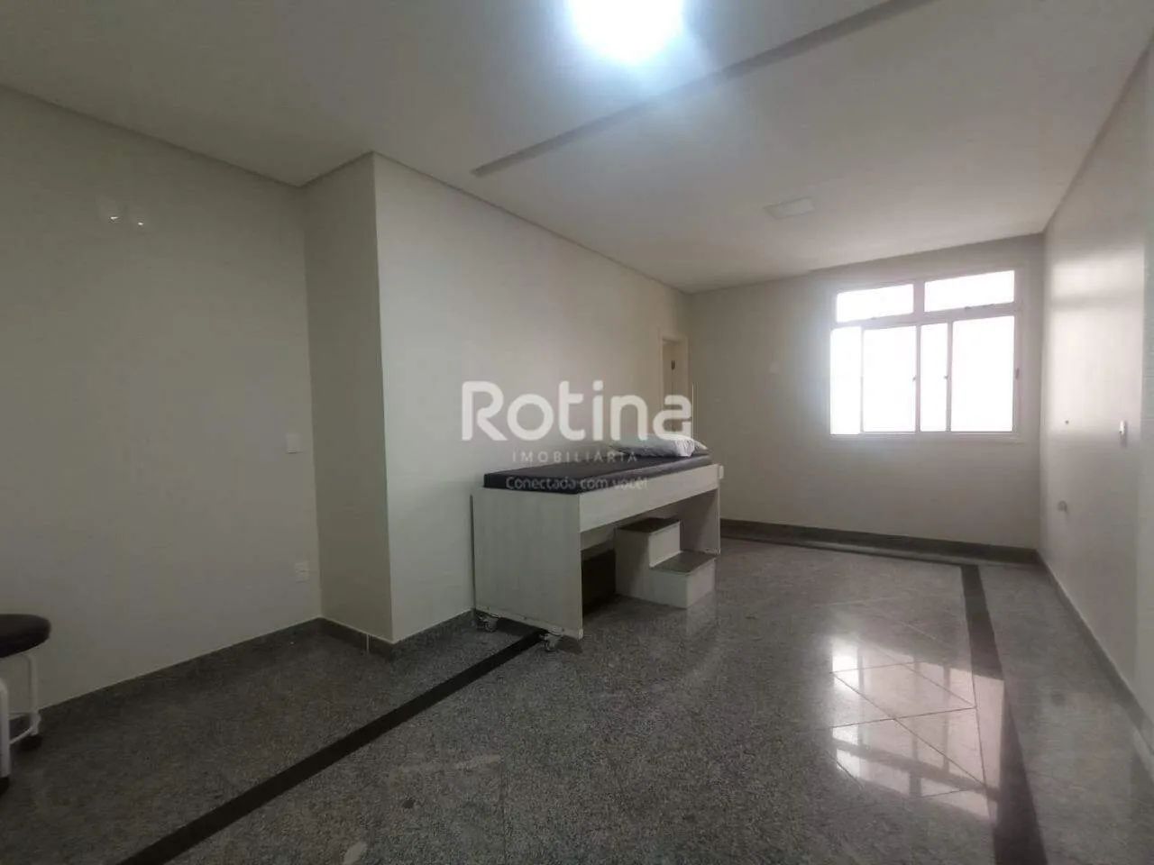 Sala para alugar, Martins - Uberlândia/MG - Rotina Imobiliária - Foto 3