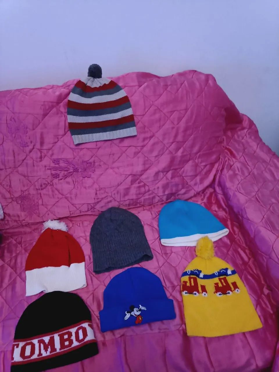 Lote de Gorros Infantis - Diversos Modelos