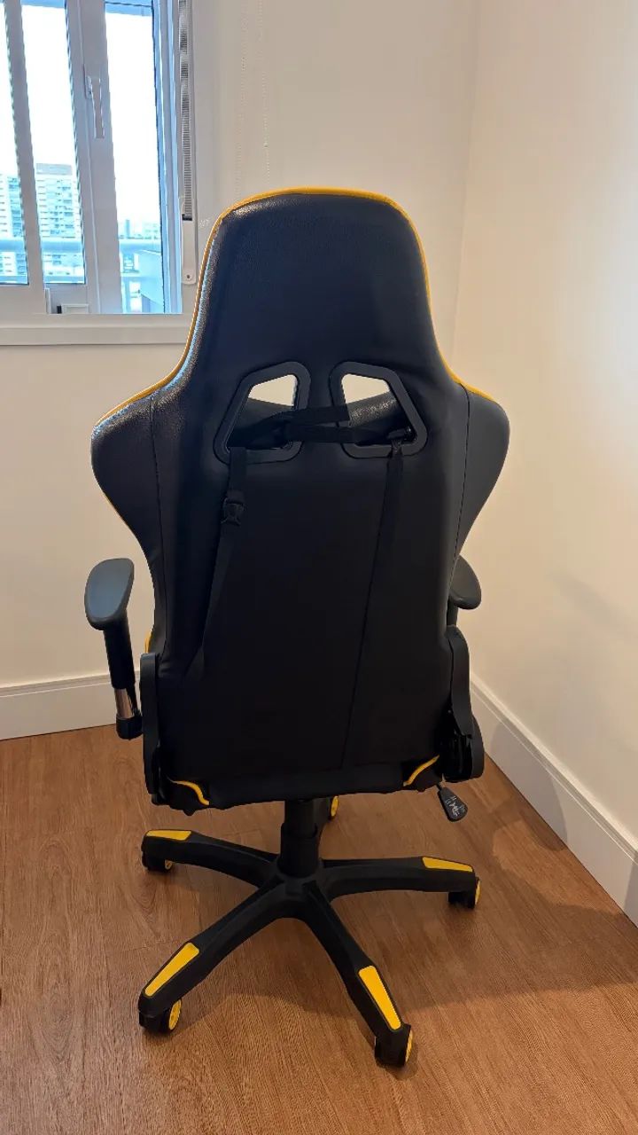 Cadeira Gamer Legends Preta e Amarela - Confortável e Conservada - Foto 4