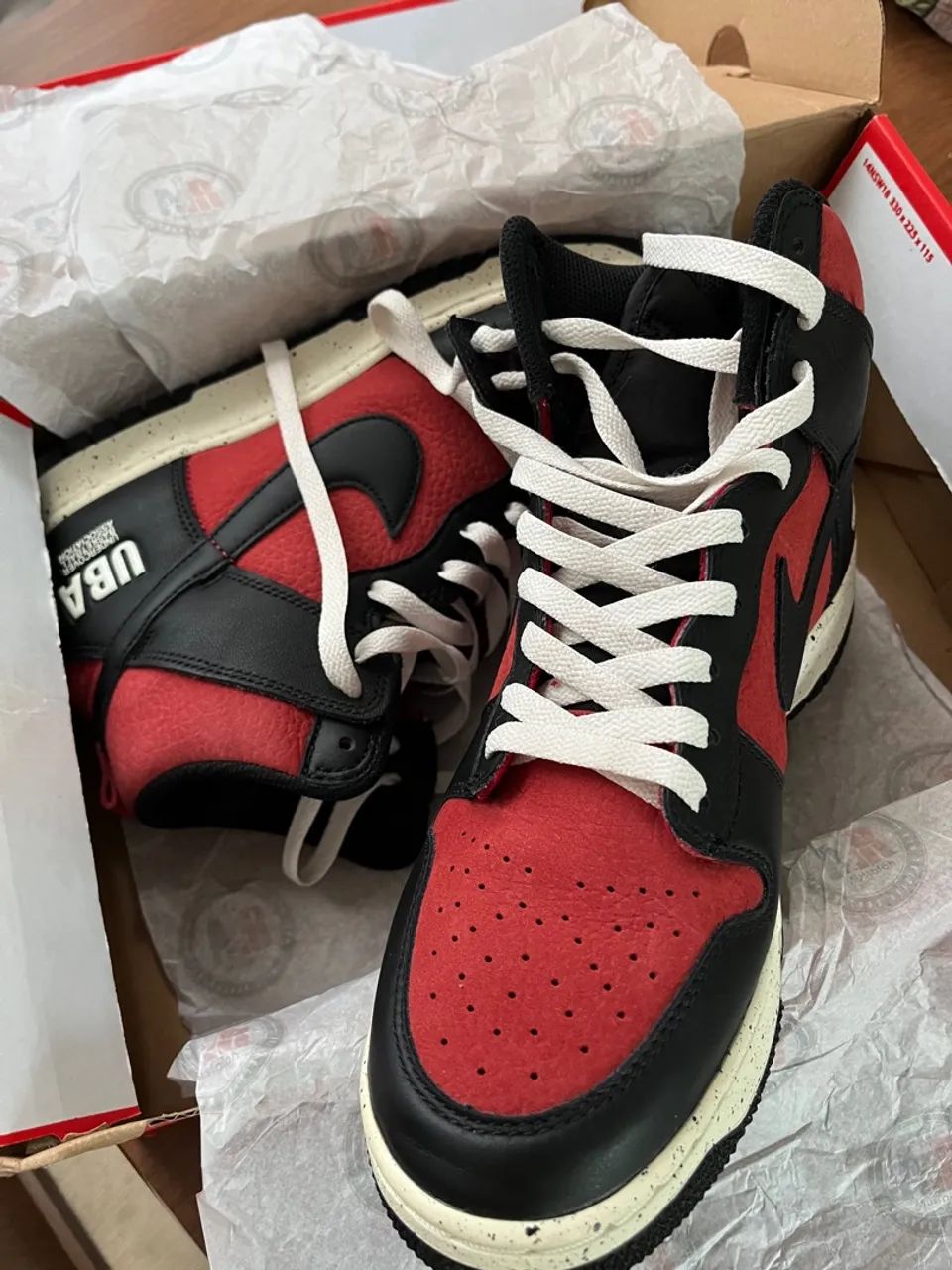 Nike Dunk High x Undercover - Vermelho e Preto - Foto 5