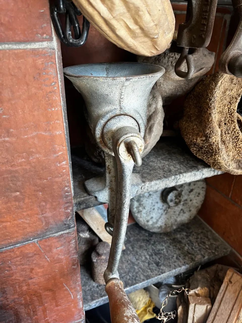 Moedor de cafe e de carne antigos - Foto 4