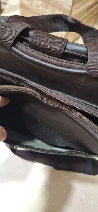 Bolsa de couro em ótimo estado  - Foto 5