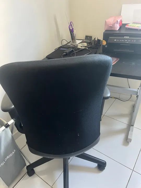 Mesa e cadeira para escritório  - Foto 3