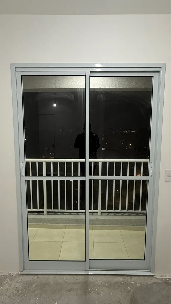 Porta cozinha e porta da sala de correr. - Foto 2