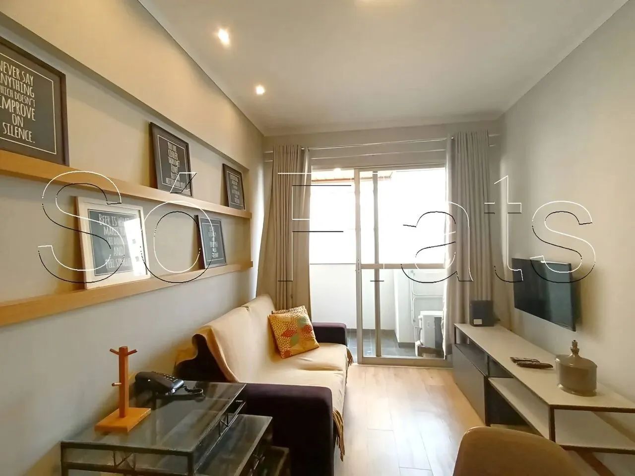 Flat no Moema Top Life disponível para locação contendo 32m² 1 dormitório 1 vaga de garage
