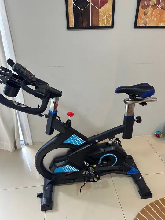 Bicicleta Ergométrica - Ótima para Treinar em Casa
