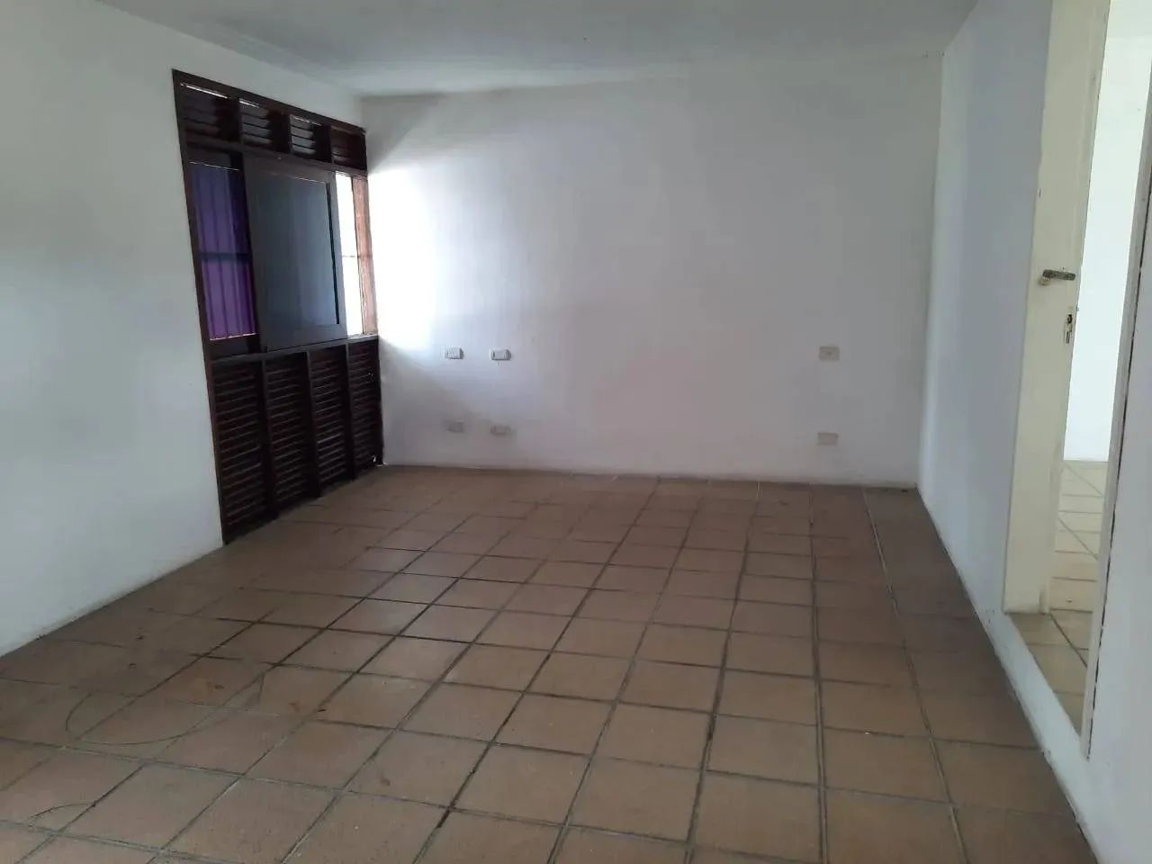 Casa no Espinheiro - Foto 4