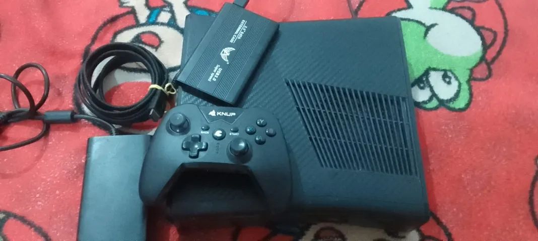 XBOX 360 DESBLOQUEDO COM GTA 5 E HD USB 3.0 500GB COM 38 JOGOS