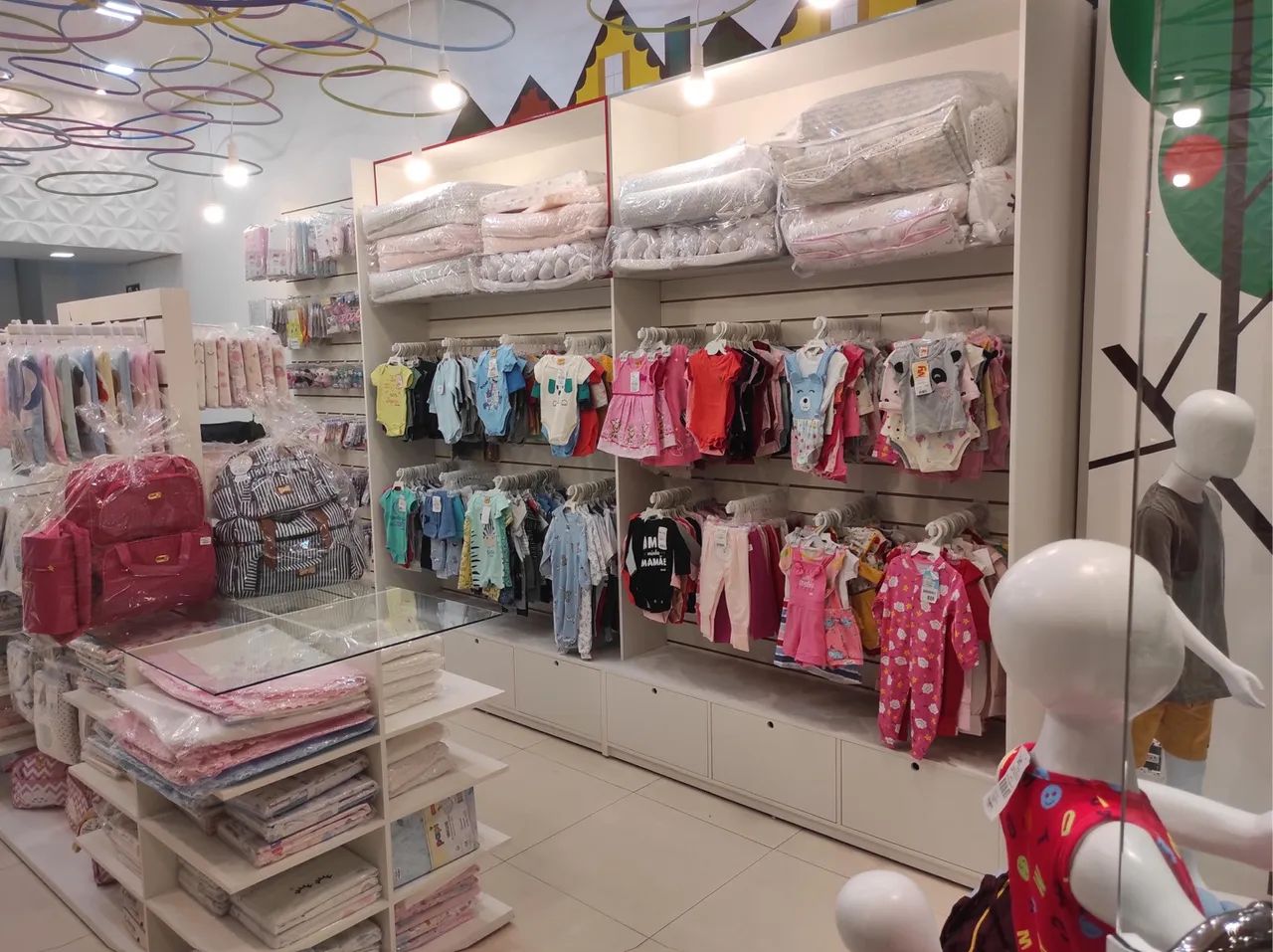 Móveis para loja de roupas infantis - Foto 5