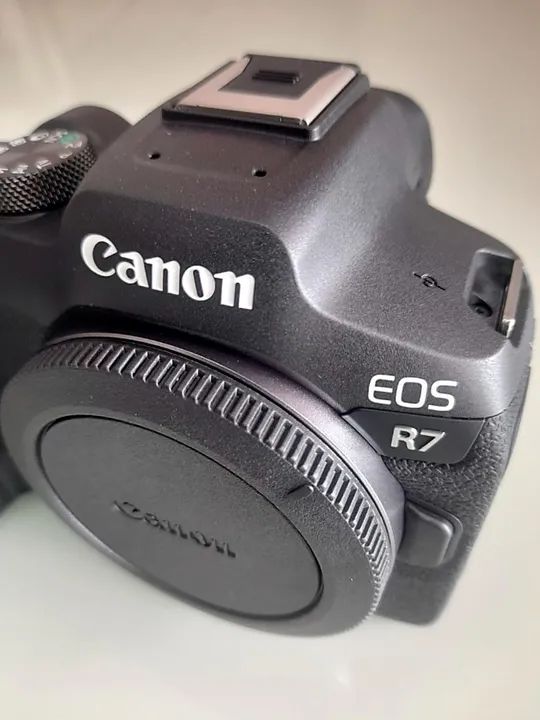 Câmera CANON R7 + ADAPTADOR ANDOER EF-EOSR AUTO FOCUS TUDO NOVO - Foto 4