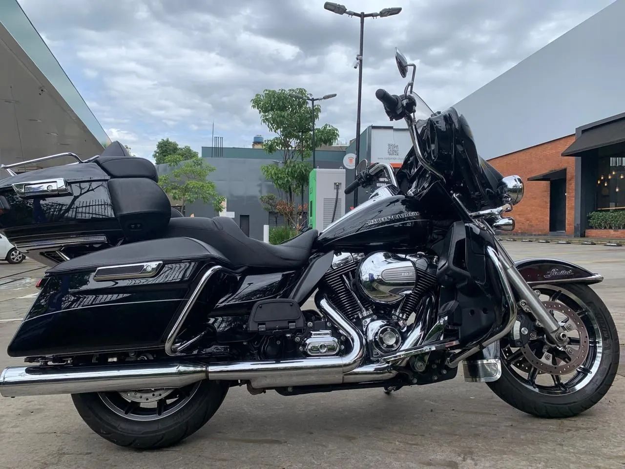 Harley-Davidson Limited 115th Anniversary Flhtk 2014 - 1448919170