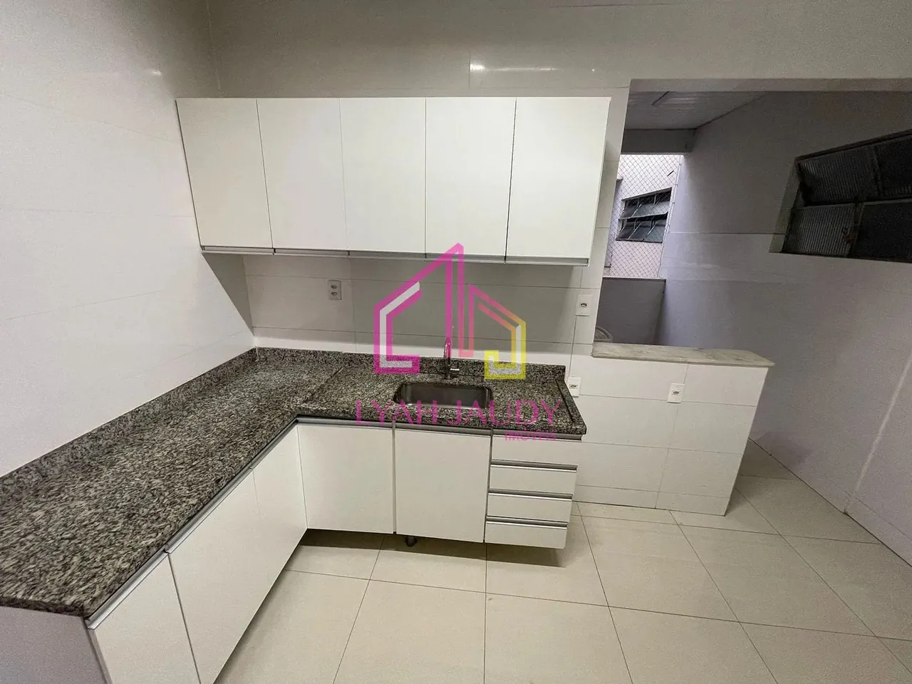 Apartamento para locação, Centro, Cuiabá, MT, Edifício Maluf, 86 m2 úteis, 1 vaga, arm. pl