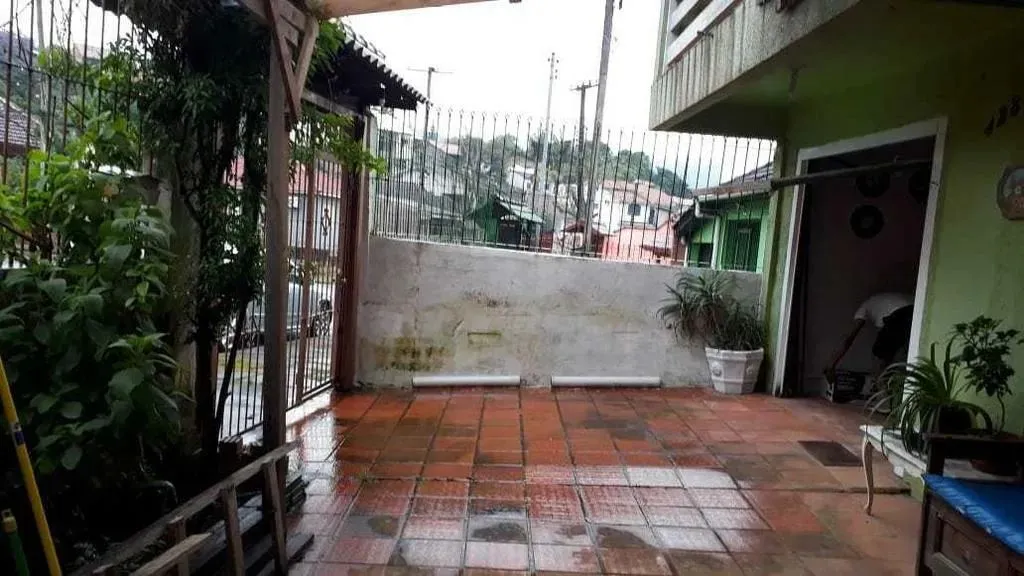 Casa em Rua Irmã Ambrósio - Jardim Botânico - Porto Alegre/RS