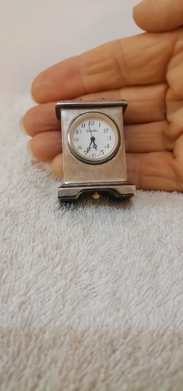 Mini Relógio Antigo de Mesa - Foto 2