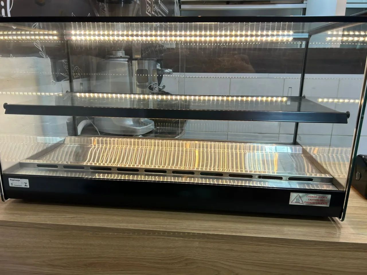 Estufa Vitrine Elétrica Dupla Quente 6 Bandejas Erato Tita - Foto 2