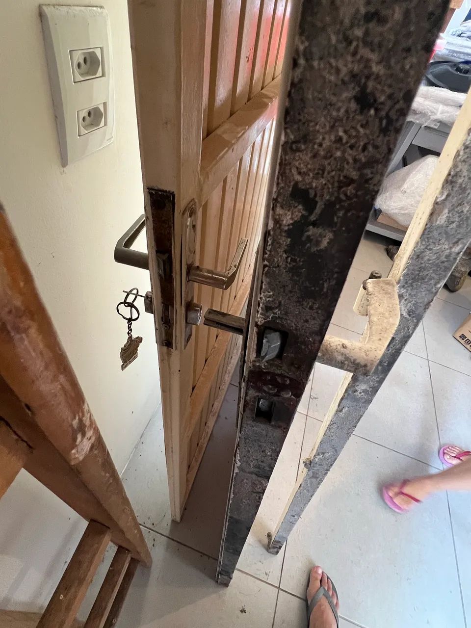 Portas de ferro - Foto 4