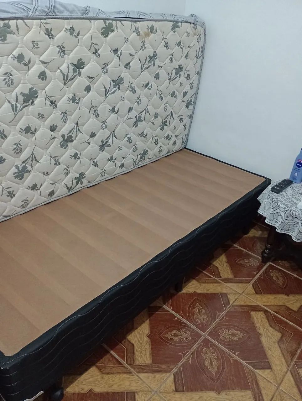 Base de cama box solteiro 
