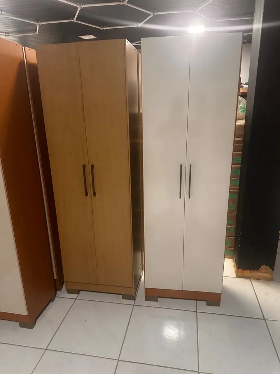 Guarda-Roupas Modernos e Funcionais