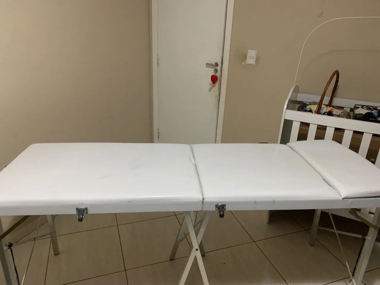 Mesa de massagem dobrável - Foto 3
