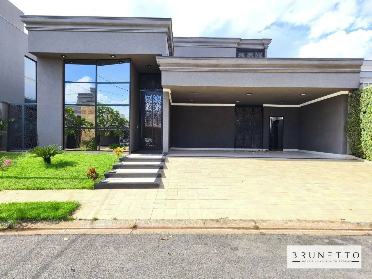 Casa com 4 dormitórios à venda, 280 m² por R$ 2.200.000,00 - Parque Residencial Damha V -