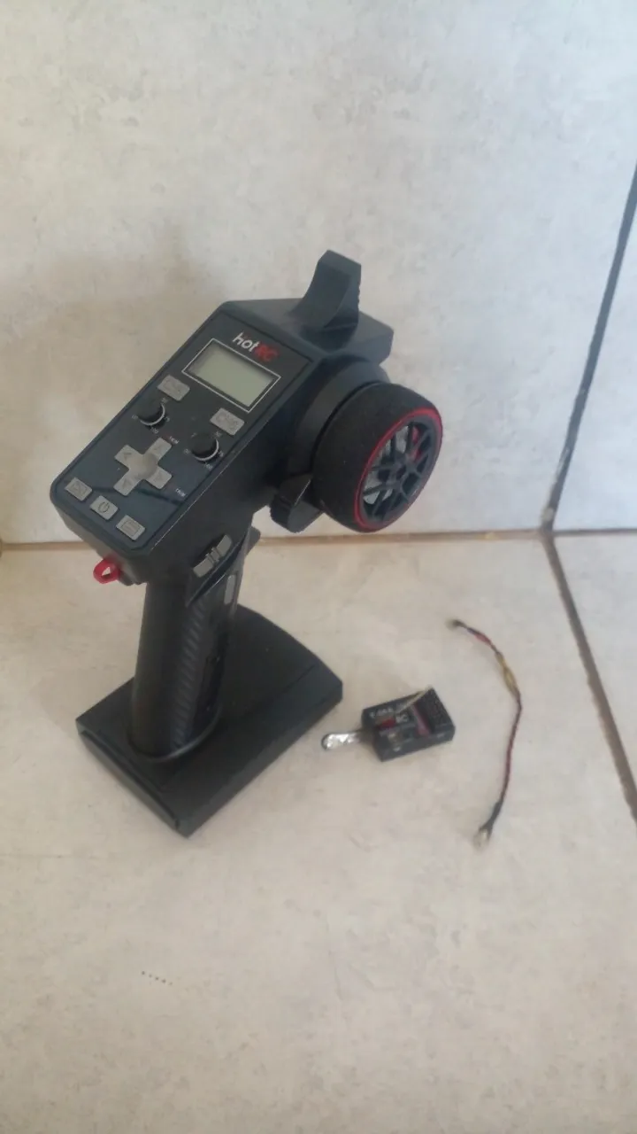 radio rc hotrc CT-6A 2.4ghz 6ch