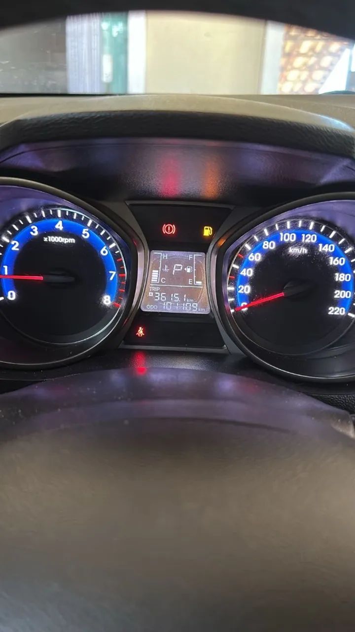 Hyundai HB20S Premium 1.6 Flex 16V Aut. 4P 2014 - Foto 4