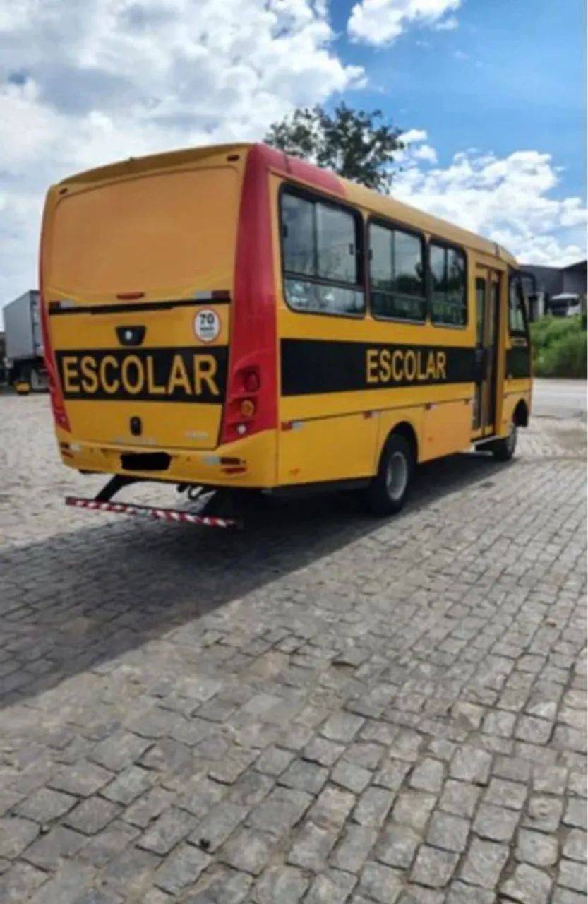 Micro Ônibus Iveco Escolar - Foto 2