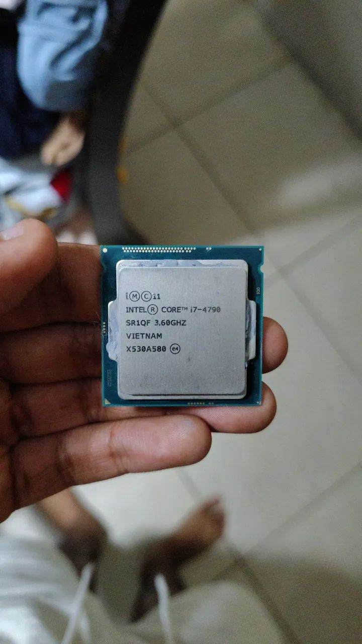 Intel Core i7 4790 