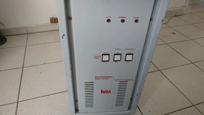 Super estabilizador industrial beta cms 3000 mais Auto Transformador de voltagem 110v 220v