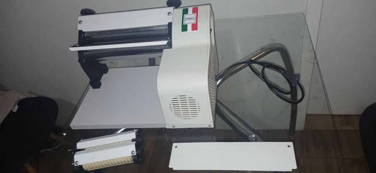 Máquina de Massa Profissional PRO