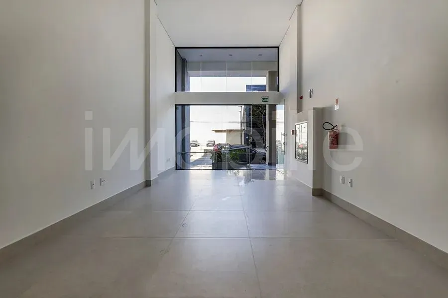 Sala comercial no Edifício Bella Cintra em Balneário Camboriú