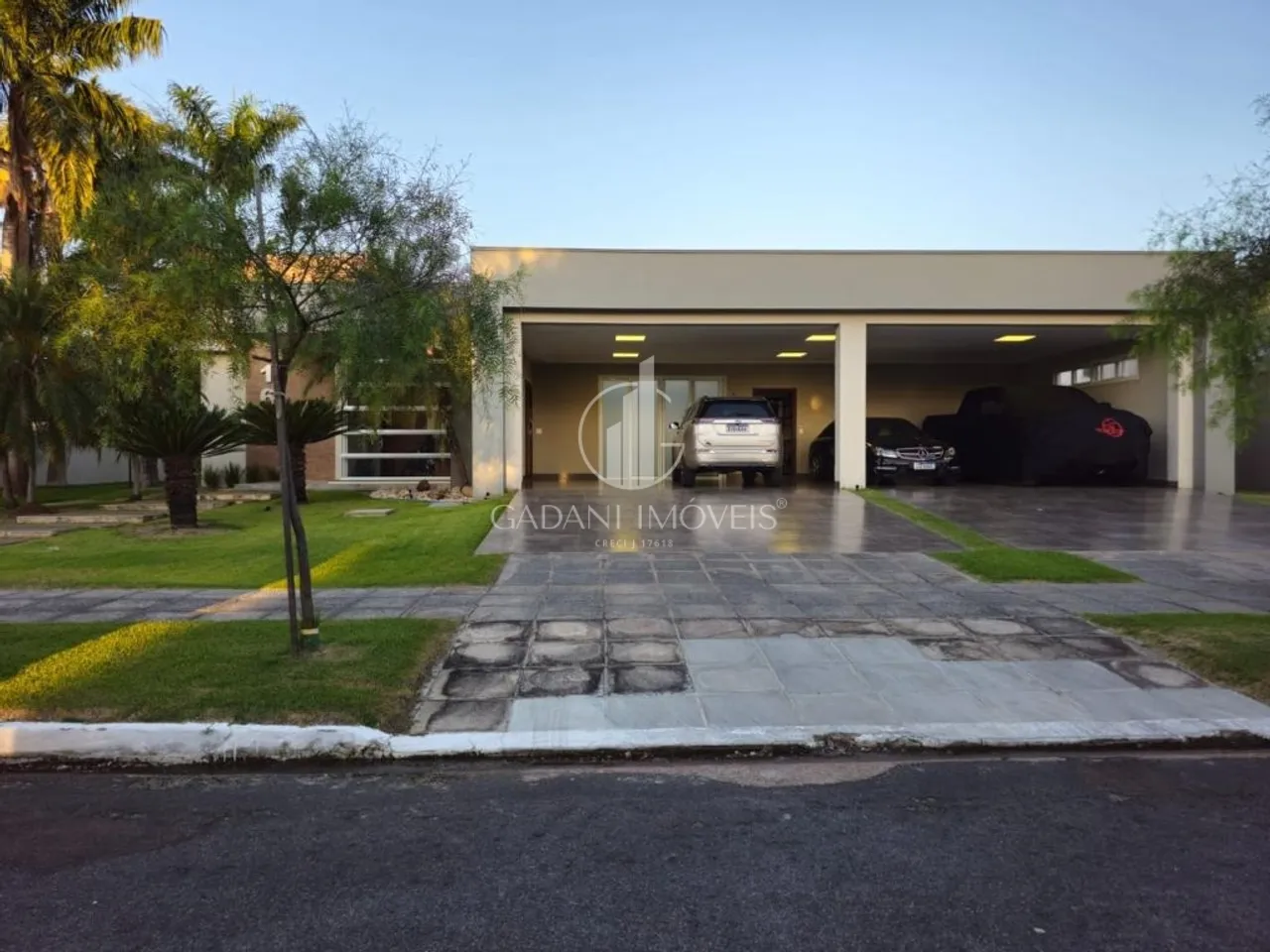 Residência de Luxo a venda no Condomínio Mondrian Sinop MT, Sofisticação, Conforto e Moder