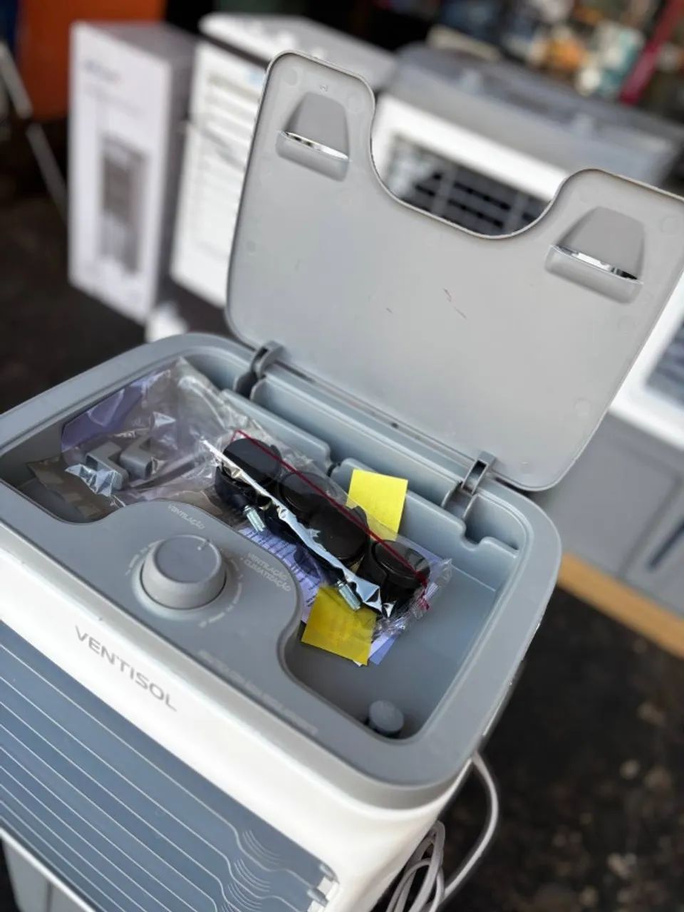 Climatizador de Ar - 16 Litros Ventisol 130W - PRODUTO NOVO COM 1 ANO DE GARANTIA - Foto 4