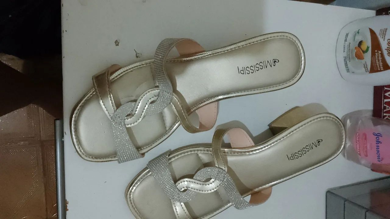 Sandálias lindas - Foto 3