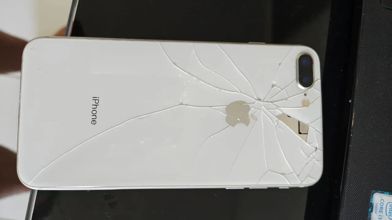 iPhone 8 Plus ( leia a descrição ) - Foto 3