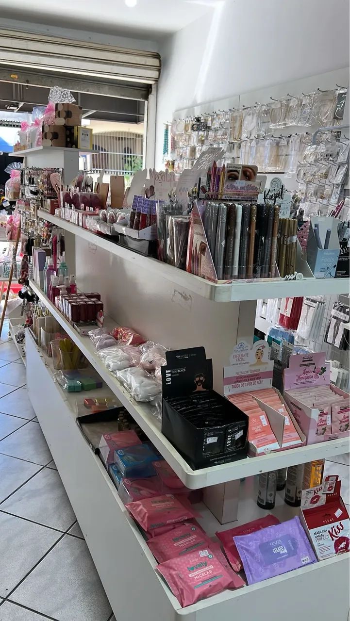 Vendo/Passo Loja de Maquiagens e Acessórios  - Foto 3